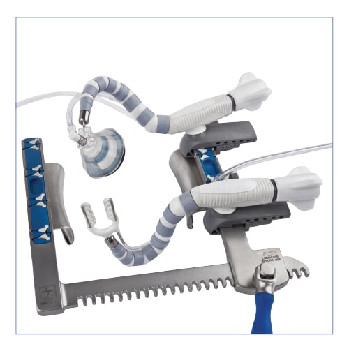 Chase Medical Viper II 700 Series Pods Up On Retractor